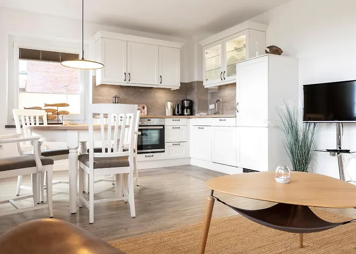 Besan アパート ユイスト